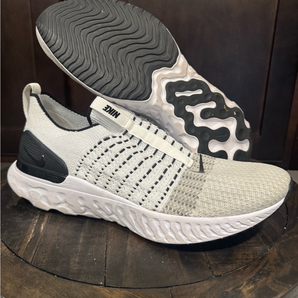 Nike React Phantom Run Flyknit 2 - Picture 5 of 5